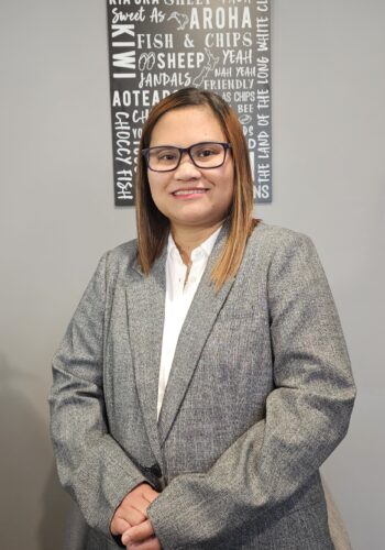 Dumlao Immigration - Reyza Dumlao Profile